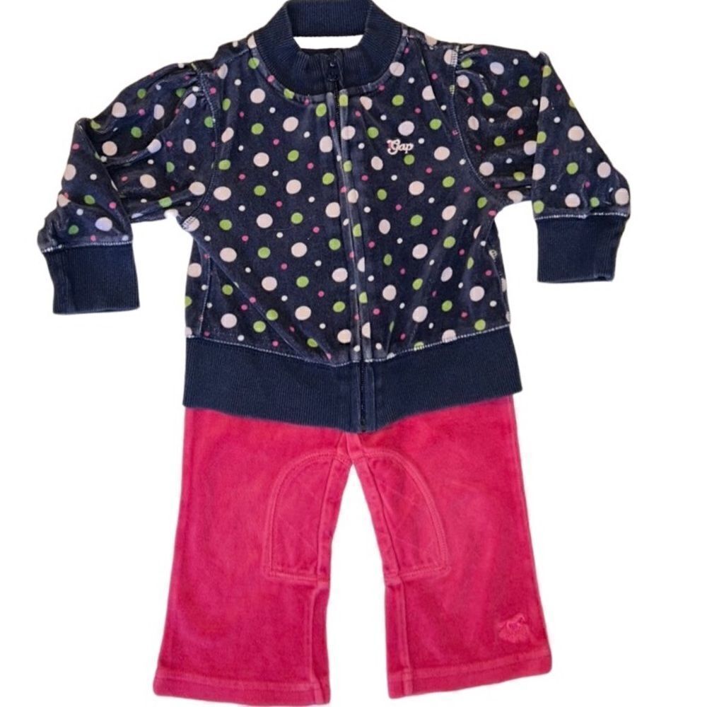 Girls BabyGap velour outfit size 24m